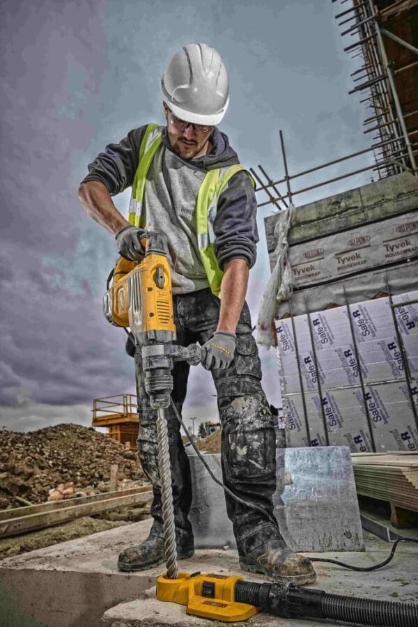 Kombinirani čekić SDS-MAX s anti rotacijom 48MM Dewalt D25733K