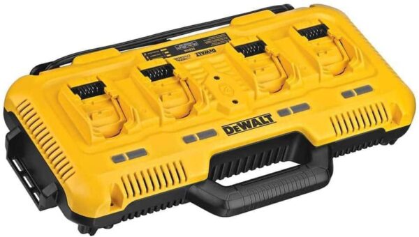 BRZI PUNJAČ 18V, 4 x 12A Dewalt DCB104