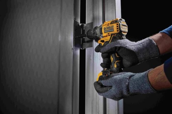 DEWALT BUŠILICA 12V 2.0Ah