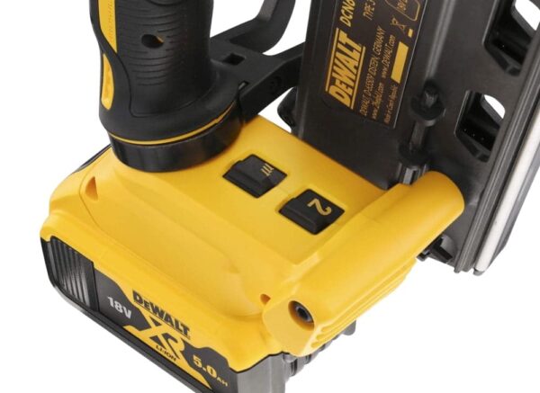 DEWALT AKU XR PIŠTOLJ ZA ČAVLE 18V BARE Dewalt DCN692N
