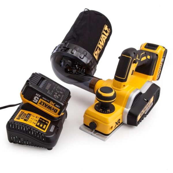 DEWALT BLANJA ZA DRVO XR Li-Ion 18 V 5,0AhDeWalt blanja za drvo XR Li - Ion 18V Dewalt DCP580P2