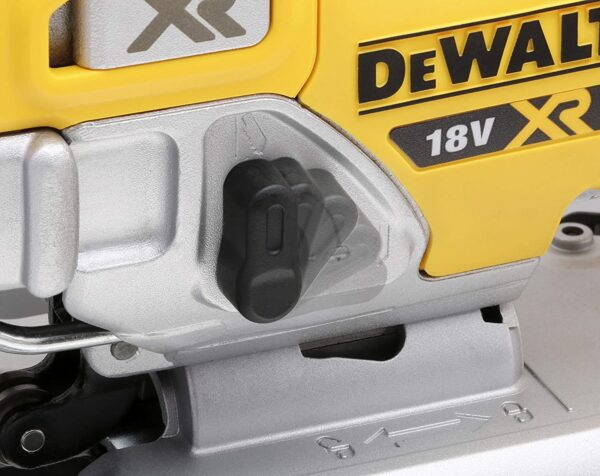 18v XR TH UBODNA PILA U T-STAK Dewalt DCS334NT