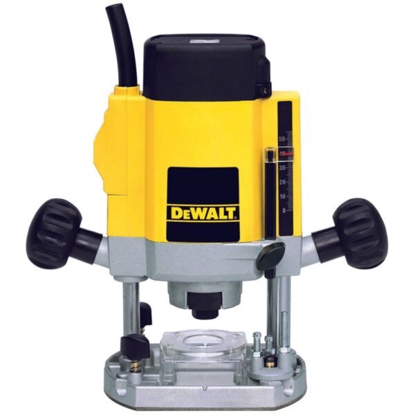 DEWALT MALA GLODALICA 900WDeWalt glodalica 6-8 mm, 900 W sa promjenjivom brz Dewalt DW615