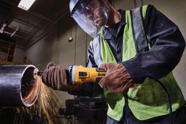 BRUSILICA 1300 W Dewalt DWE4997