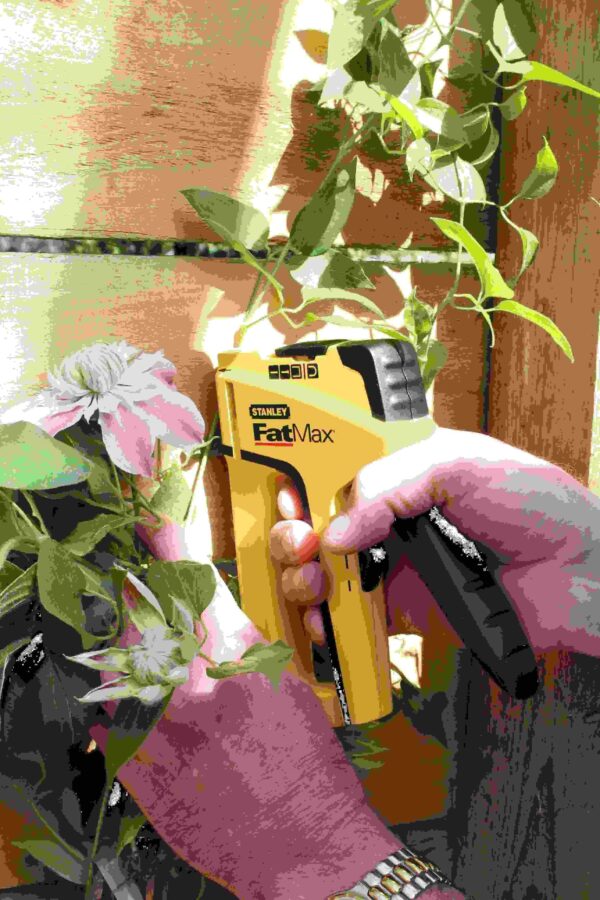 FATMAX® 4 U 1 LAGANA KLAMERICA/ZAKIVAC CAVALA BEZ Stanley FMHT6-70411